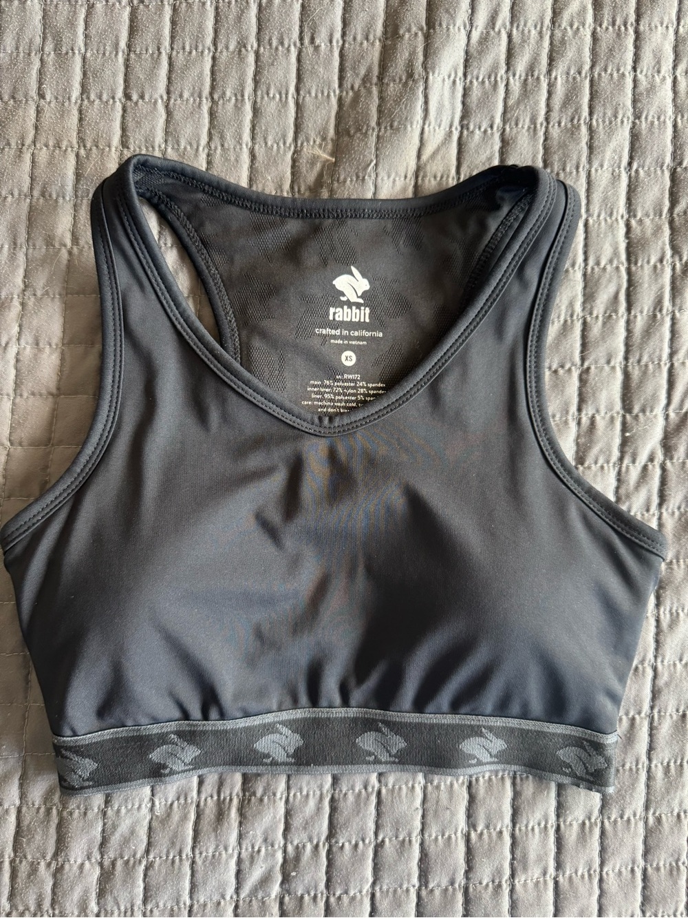 XS Women’s Rabbit Pocket Sports Bra Black